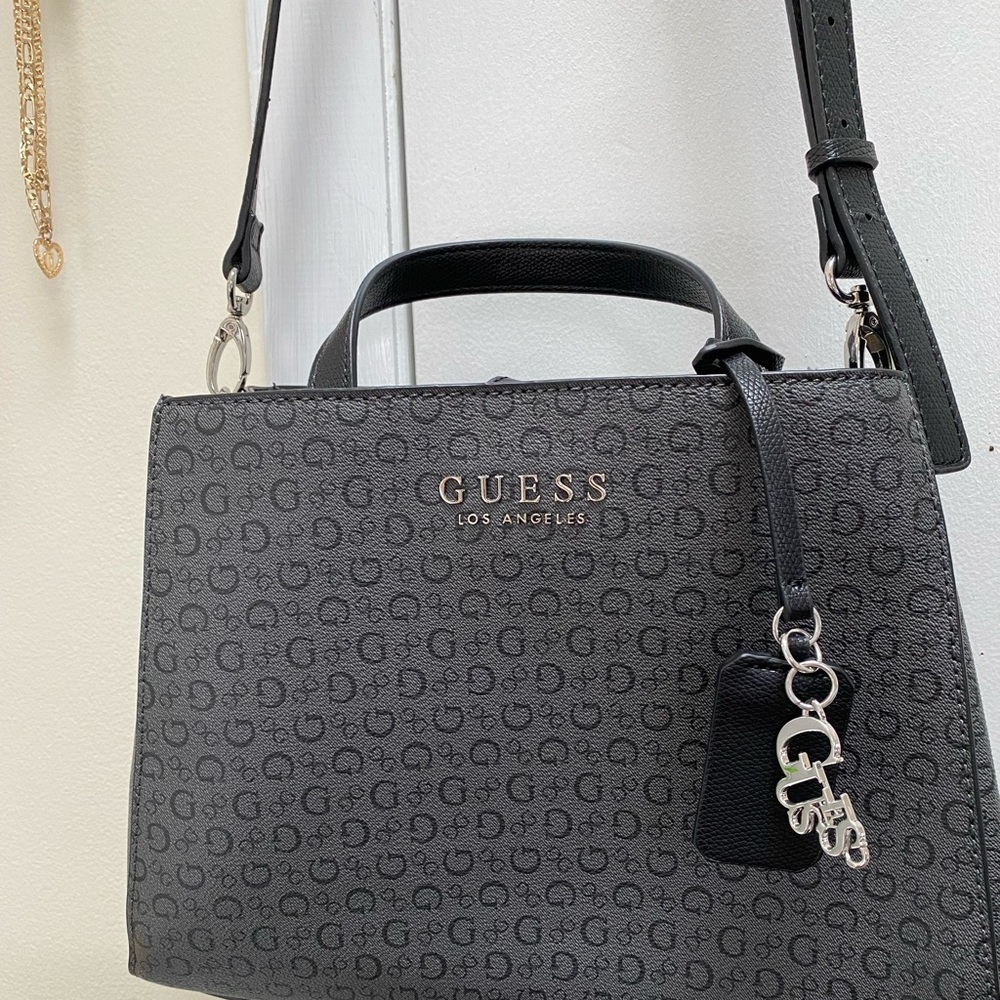 Guess purse